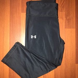 Under Armour Cropped Leggings